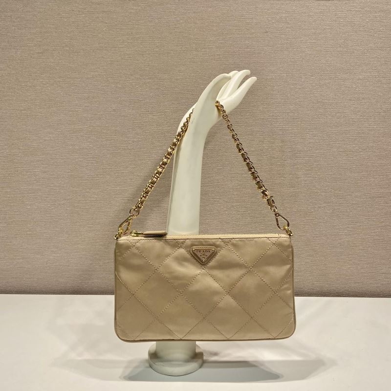 Pra*a hobo bags